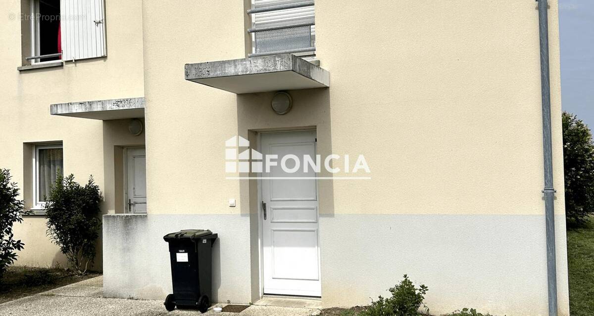 Appartement à SAINTES