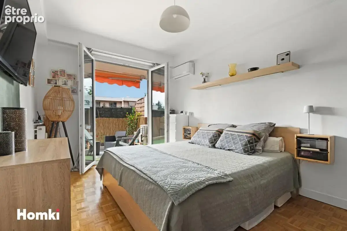 Antibes – Les Châtaigniers  Spacieux 3 pièces de 80,59 m² avec grande terrasse de 26 m² et parking privatif - photo 9