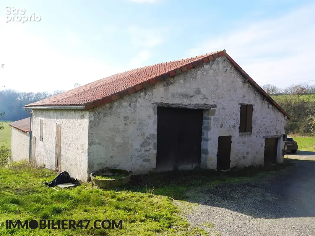 Maison de campagne en pierre a restaurer - photo 11