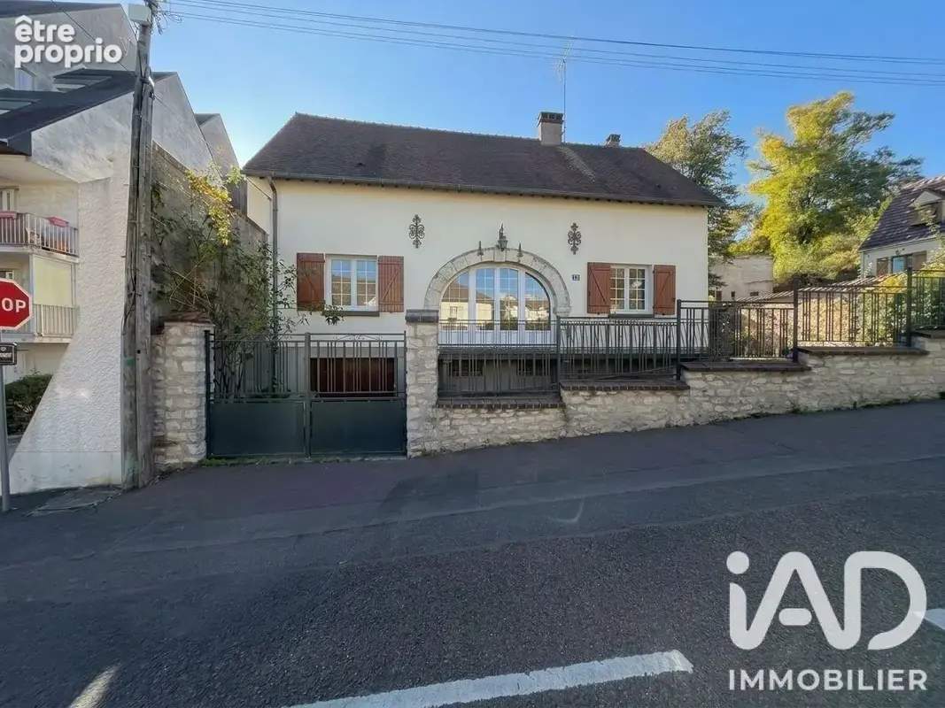 Photo 1 - Maison à MALESHERBES