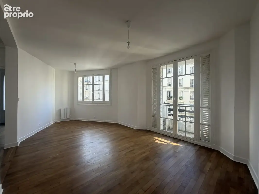 Appartement 2 pièces 44 m² à vendre à Paris-18e (75018) - photo 3