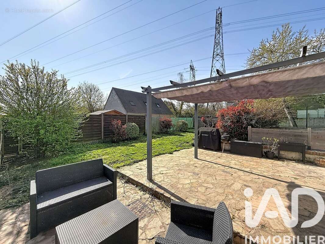 Photo 3 - Appartement à SAINT-GERMAIN-LES-ARPAJON