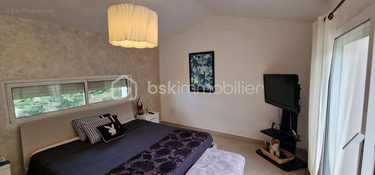 Mougins villa  au coeur d'une forêt, proche des commodités - photo 12