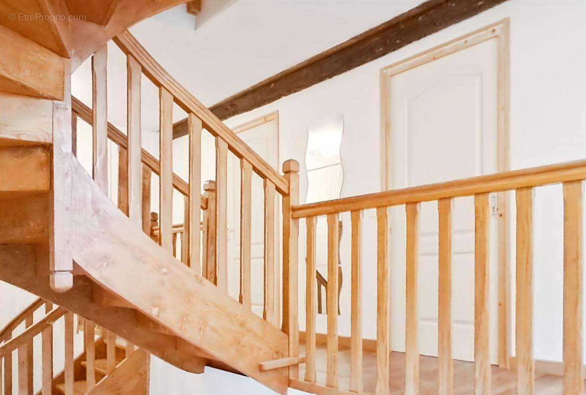 Maison à BAIN-DE-BRETAGNE