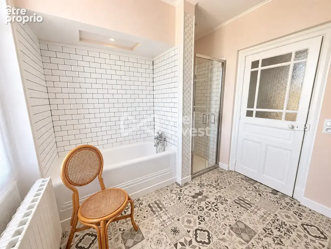 Maison 6 pièces 165 m² à vendre à Mazamet (81200) - photo 9