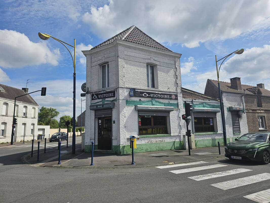 Fond de commerce a sair bar, pmu, fdj, license 4 et brasserie - photo 5