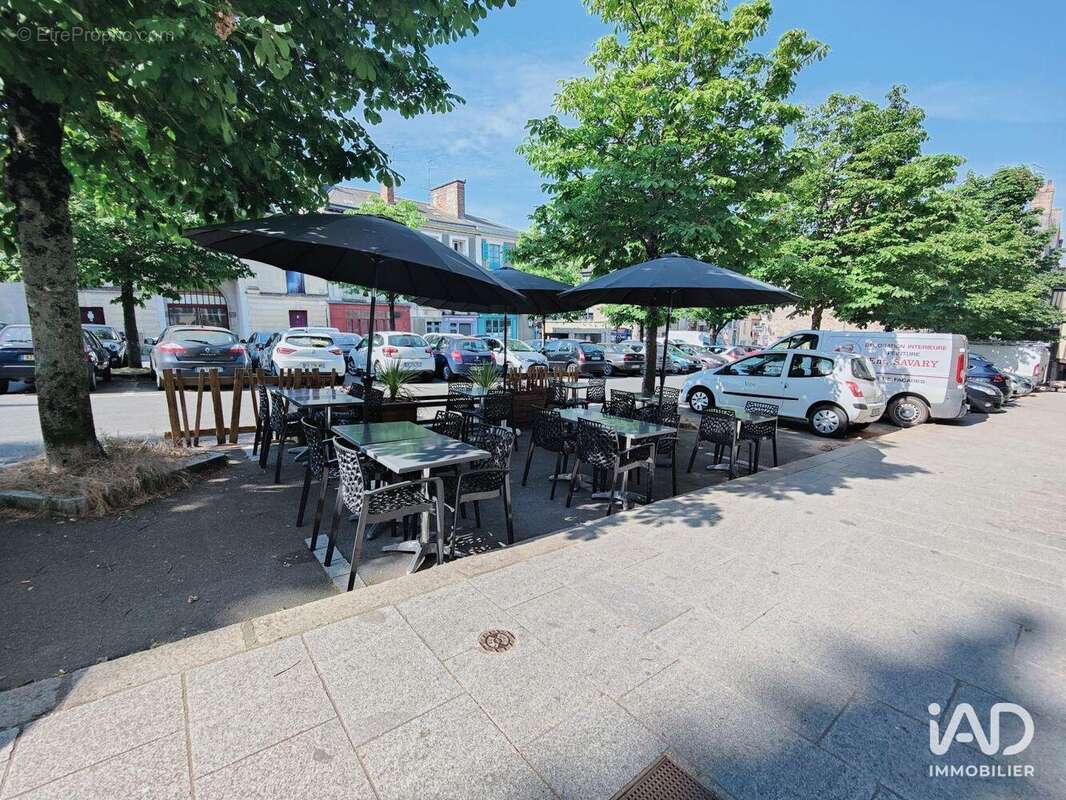 Photo 9 - Commerce à VITRE