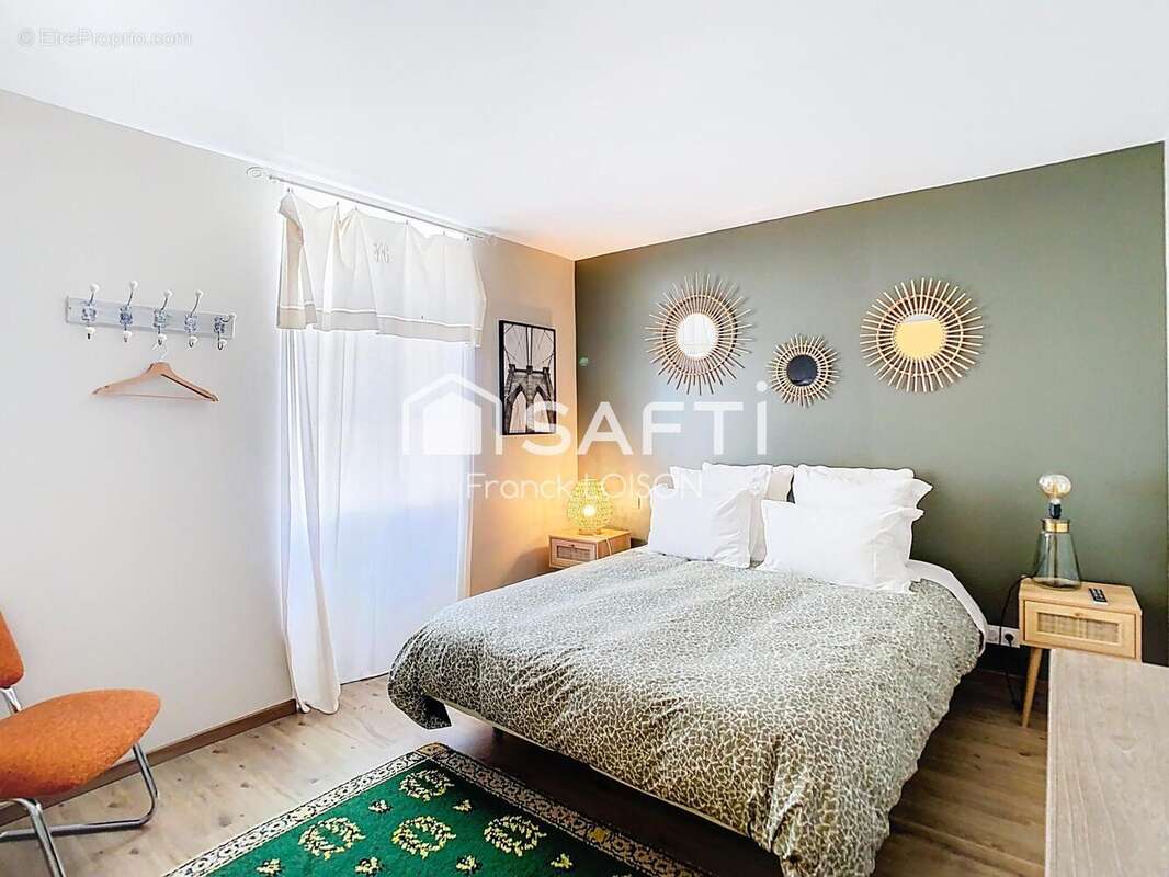 Maison 223 m² à Le Petit-Pressigny  - photo 7