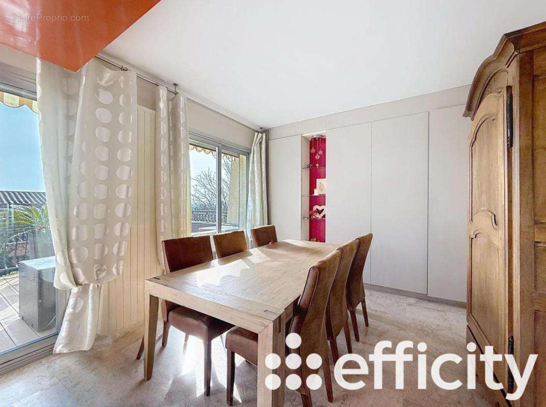 Maison à RILLIEUX-LA-PAPE