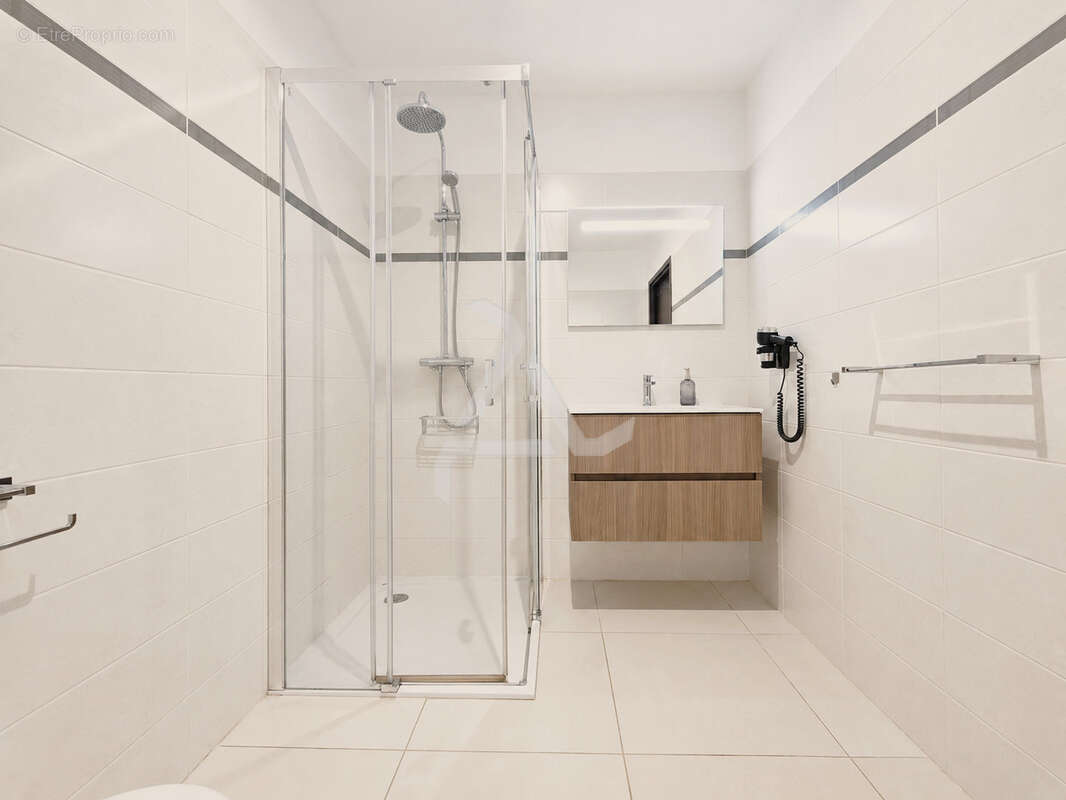 Agréable appartement t2 à ste-lucie de porto-vecchio à proximité des commodités et à dix min des plages - photo 14