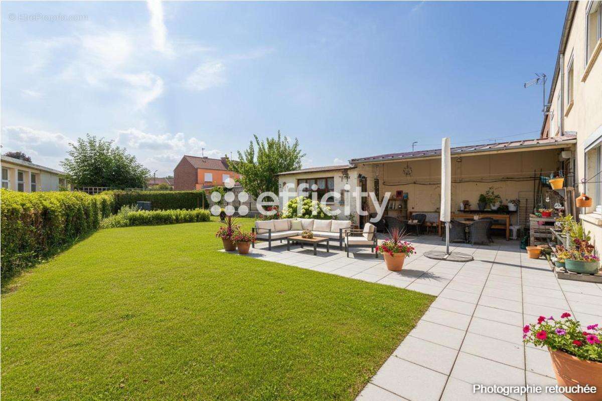 Maison 88 m² à Cuincy  - photo 17