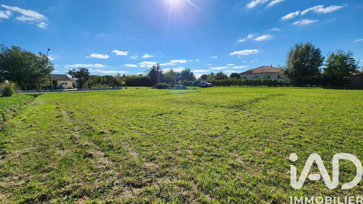 Photo 3 - Terrain à SIGOULES