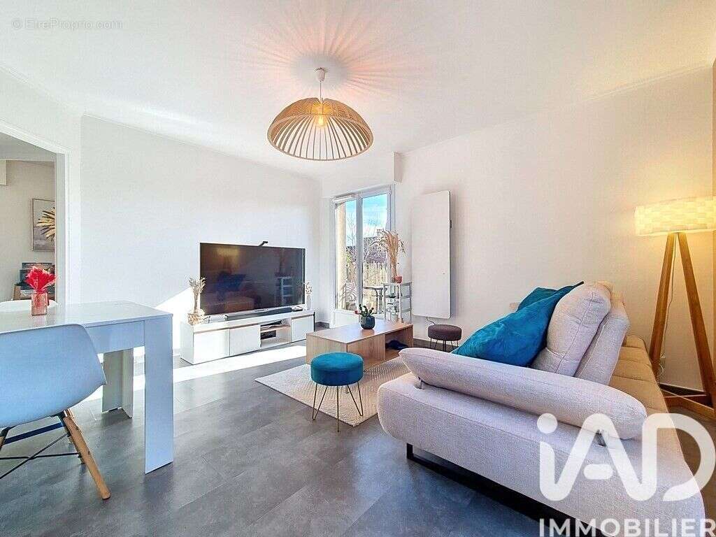 Photo 3 - Appartement à OZOIR-LA-FERRIERE