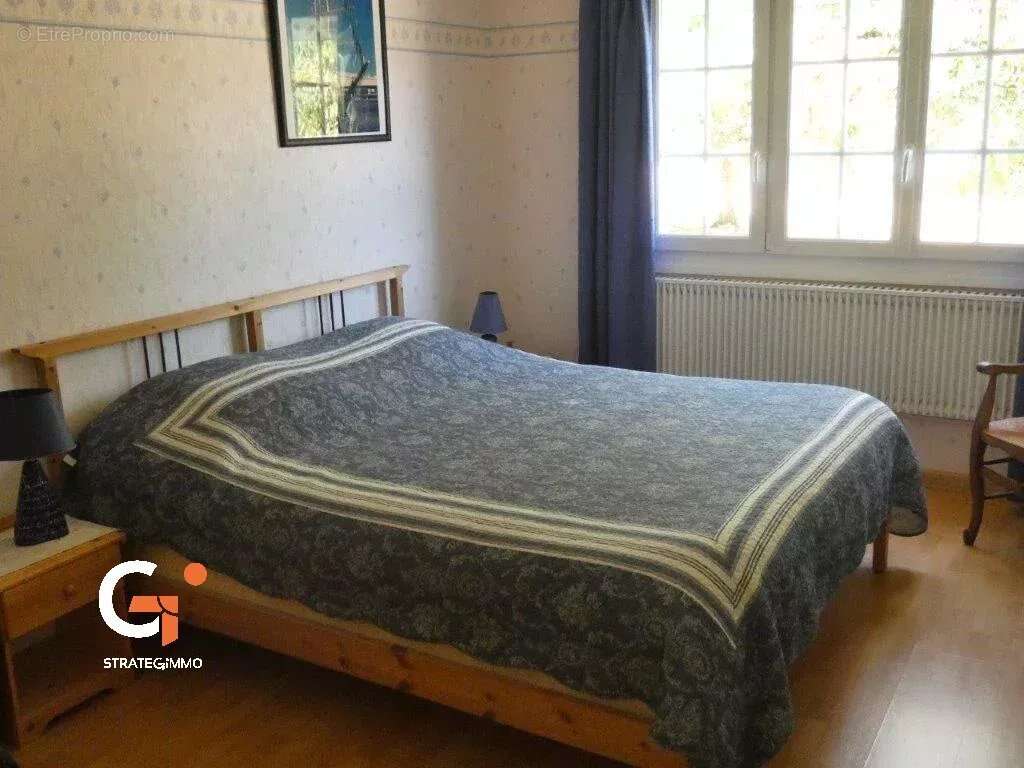 Maison à SAINT-OUEN-DE-THOUBERVILLE