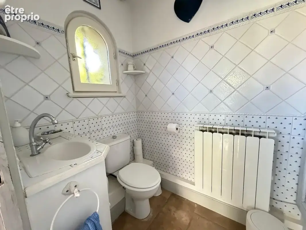 Charmante maison traditionnelle - 130 m2 habitables - 5 chambres - 396 m2 de terrain - photo 13