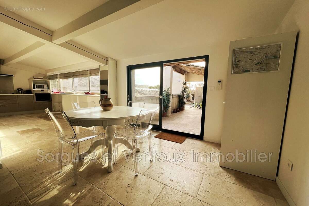 Appartement à L&#039;ISLE-SUR-LA-SORGUE