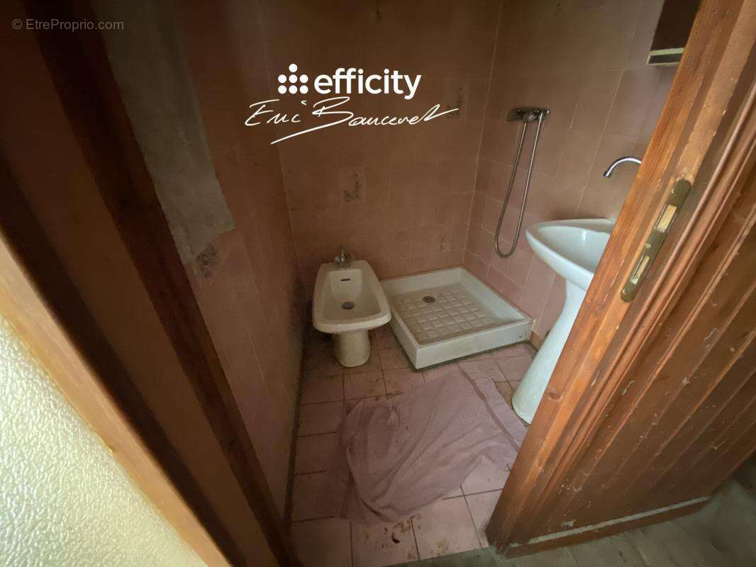 Maison 60 m² à Parthenay  - photo 23