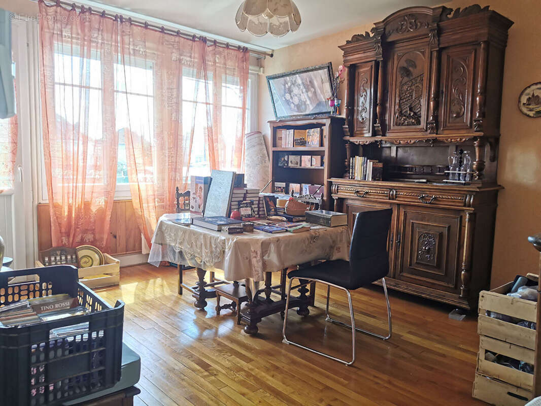 Maison 100 m² à Chatellerault  - photo 2