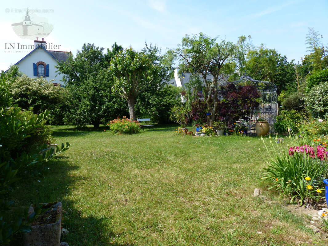 Maison à CLOHARS-CARNOET