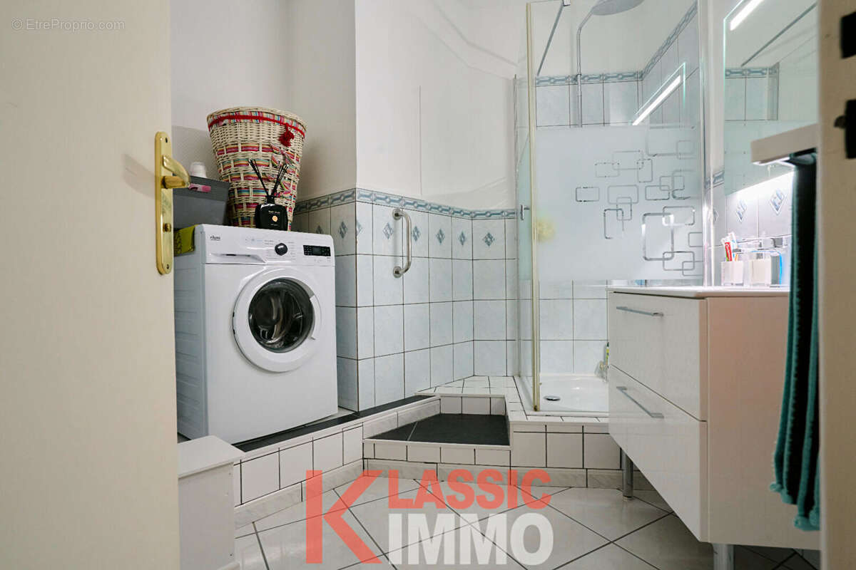 Appartement 4 chambres 135 m² garage - photo 8