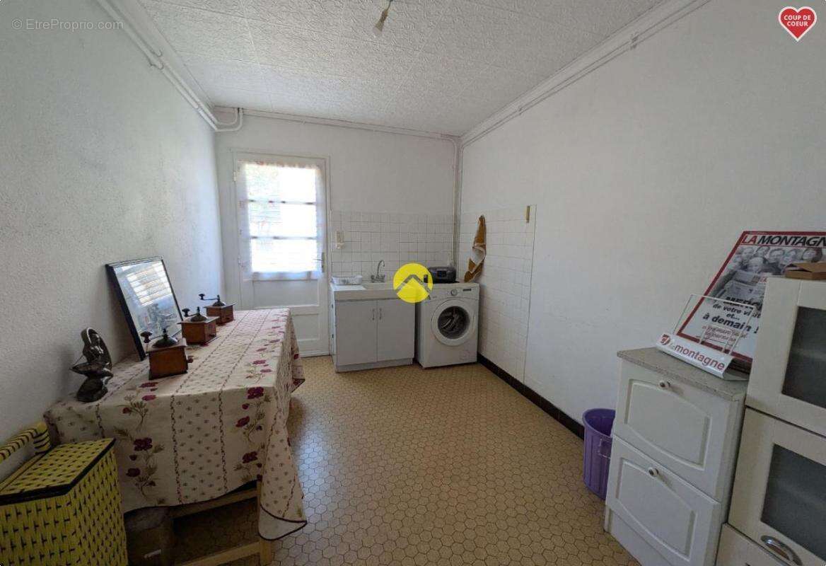 Maison à COMMENTRY