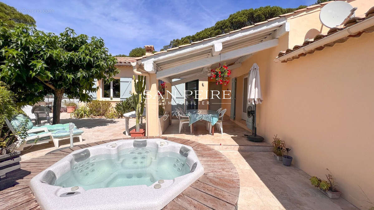 Maison 120 m² à Sainte-Maxime  - photo 2