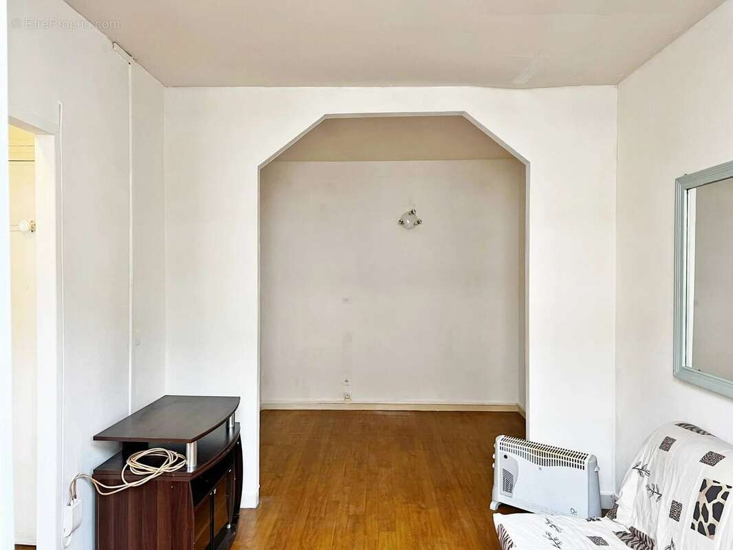 Appartement à SAINT-MAUR-DES-FOSSES