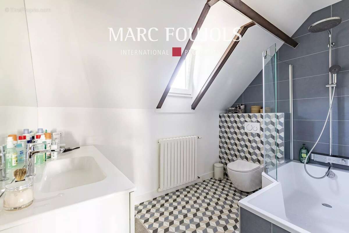 Maison  familiale avec Piscine - photo 16