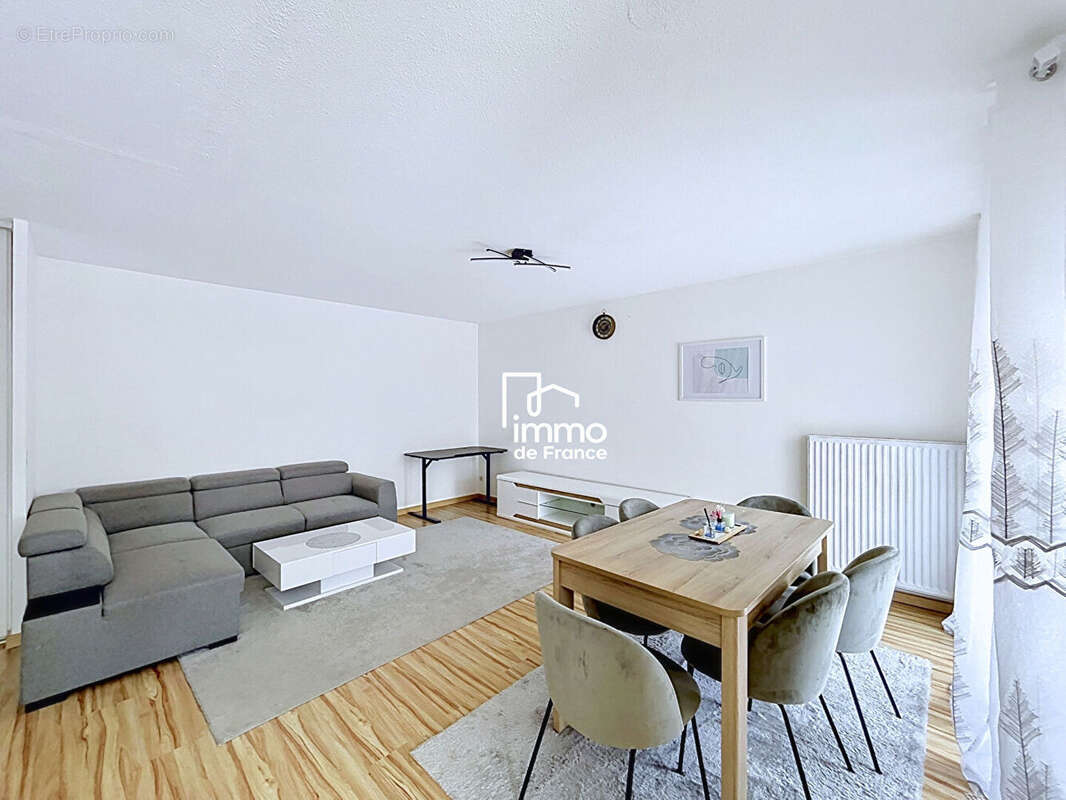 Appartement à SAINT-GENIS-POUILLY