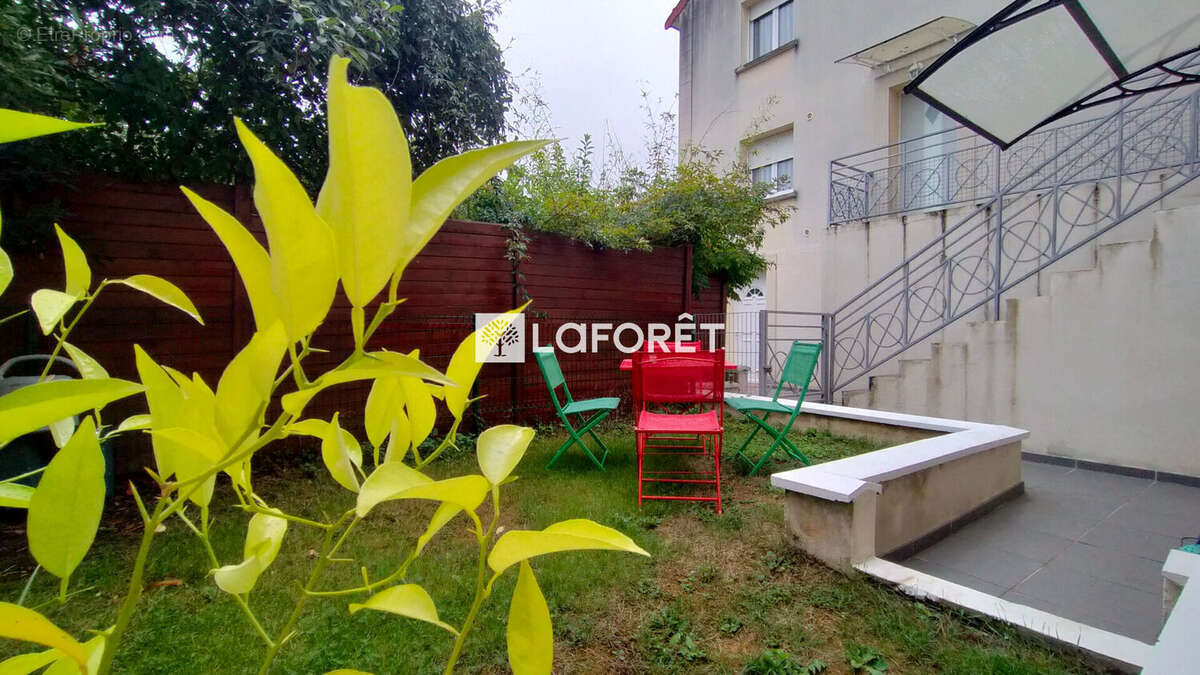 Appartement à FONTENAY-SOUS-BOIS