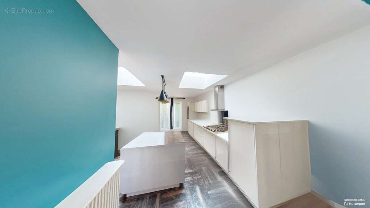 Cuisine sans élément - Maison à AMIENS