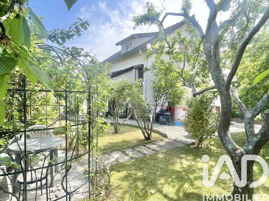 Photo 3 - Maison à MORANGIS