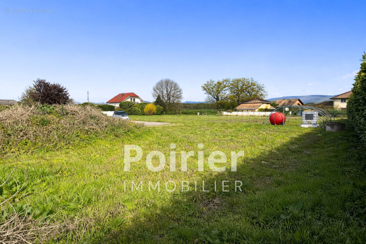 Terrain à VEIGY-FONCENEX