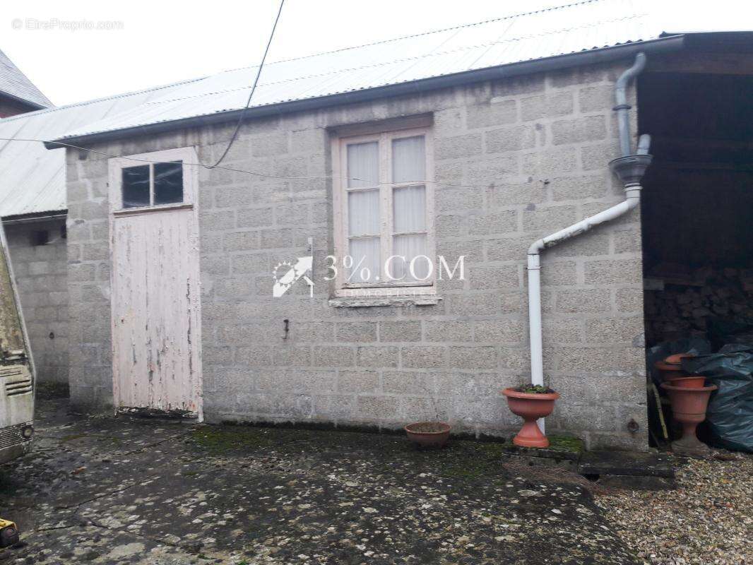 Maison à NEUVILLE-COPPEGUEULE