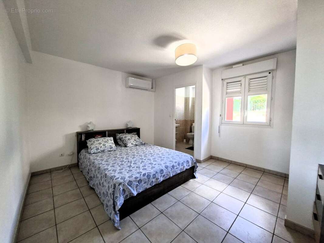 Appartement à LES TROIS-ILETS