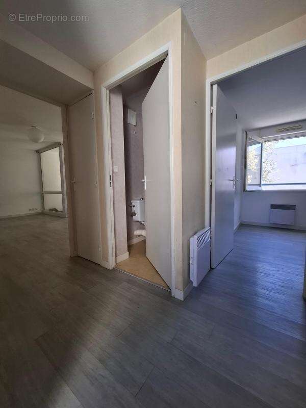 Appartement À Vendre proche univeristés - photo 5