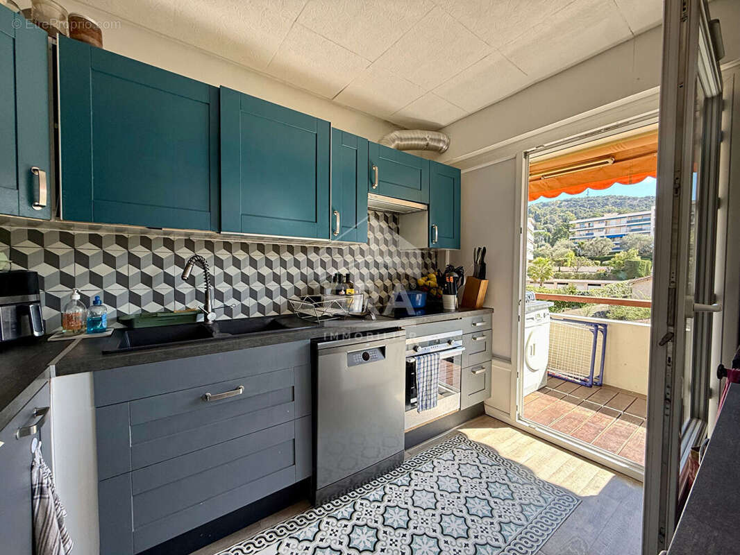 Appartement à LE CANNET