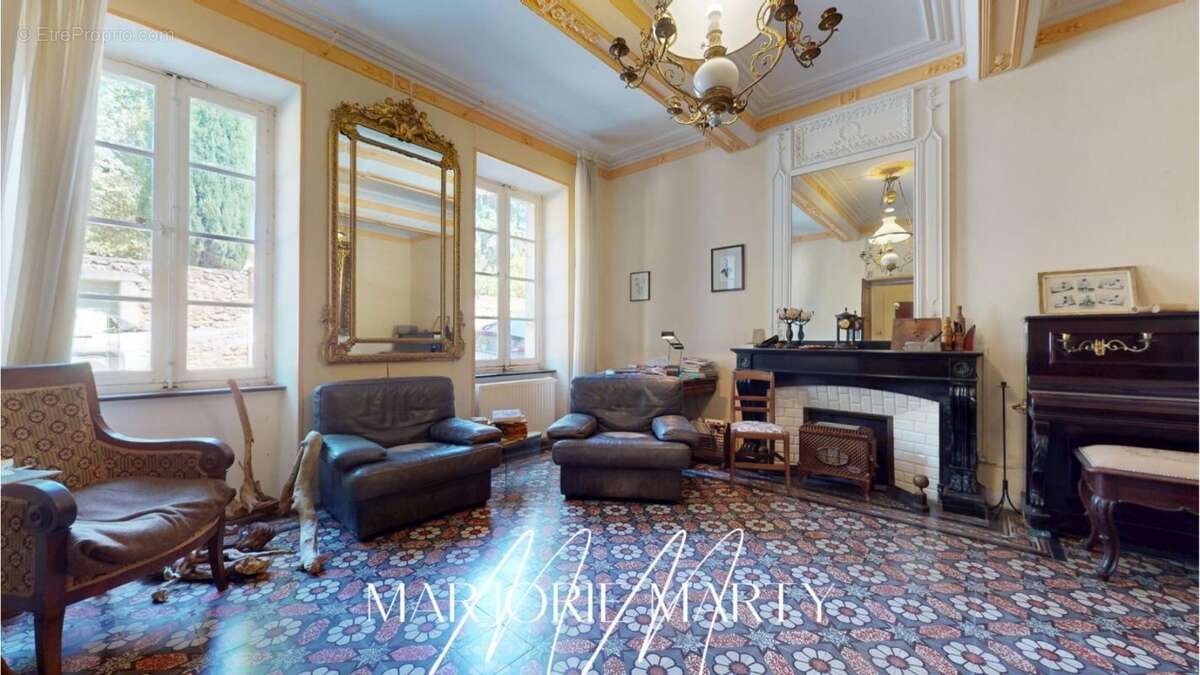 Maison à LEZIGNAN-CORBIERES