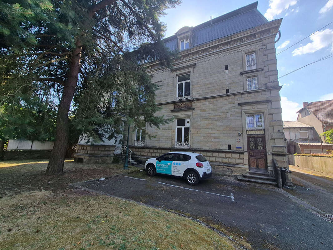 Demeure de prestige - Bureaux - Investissement Patrimonial- Freyming Merlebach - photo 2