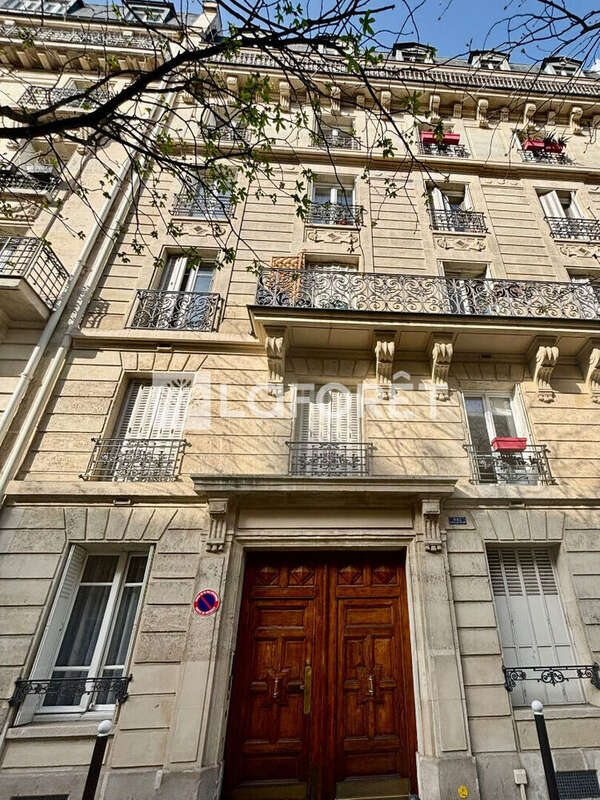 Appartement à PARIS-12E