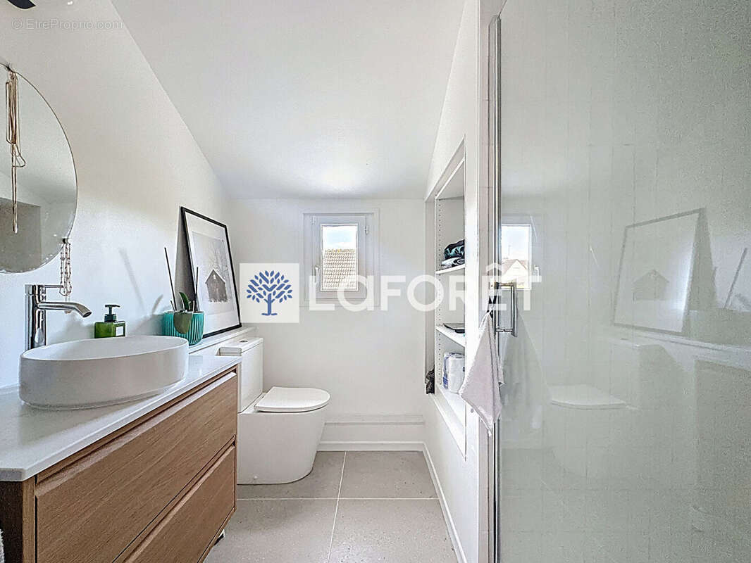 Maison à QUEVREVILLE-LA-POTERIE