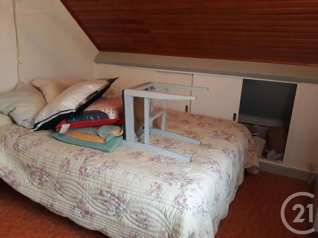 Maison 54 m² à Ambon  - photo 9