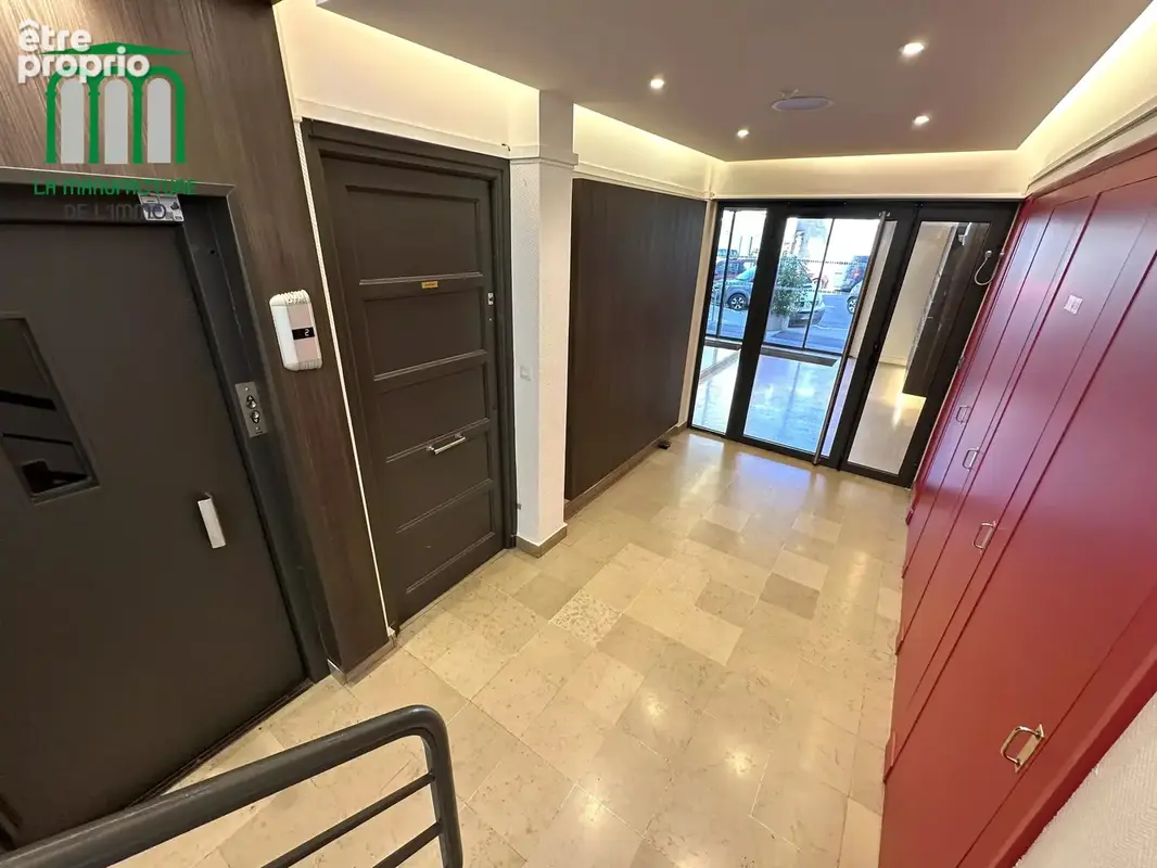 Appartement de type F6 de 140.14 m² - 4 chambres - 2 balcons - cave - normes PMR / Saint-etienne Anatole France - photo 35