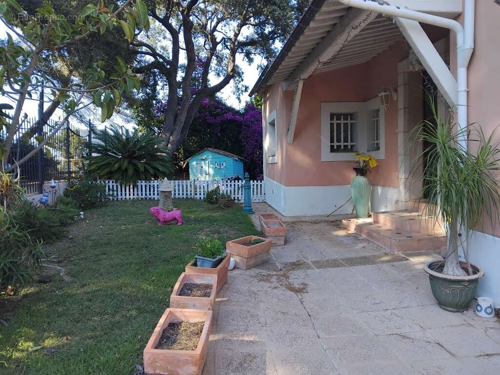 Maison à HYERES