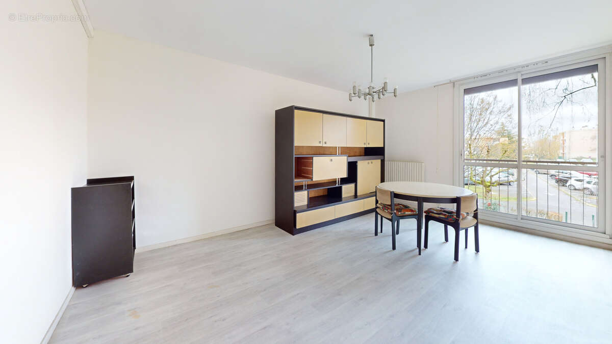 Appartement à COLOMIERS