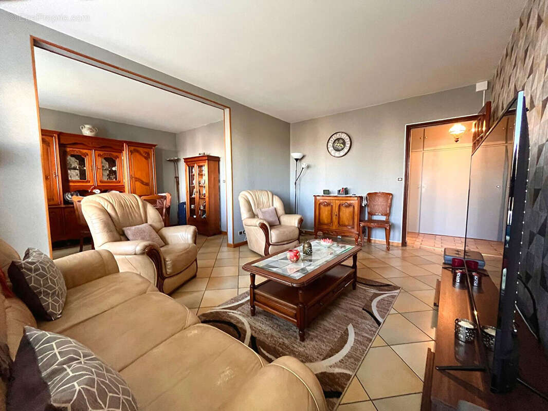 Appartement à RIS-ORANGIS