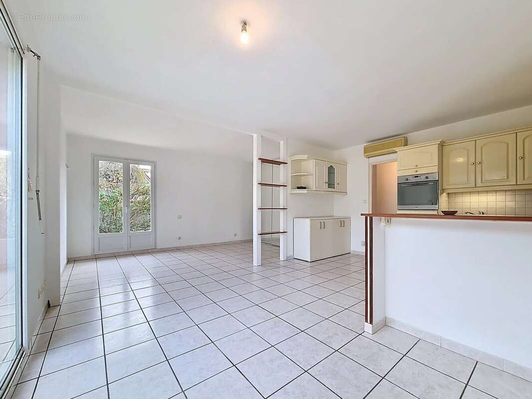 Maison à CANET-EN-ROUSSILLON