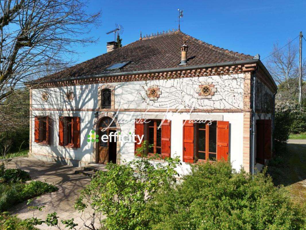 Maison 215 m² à Moissac  - photo 20