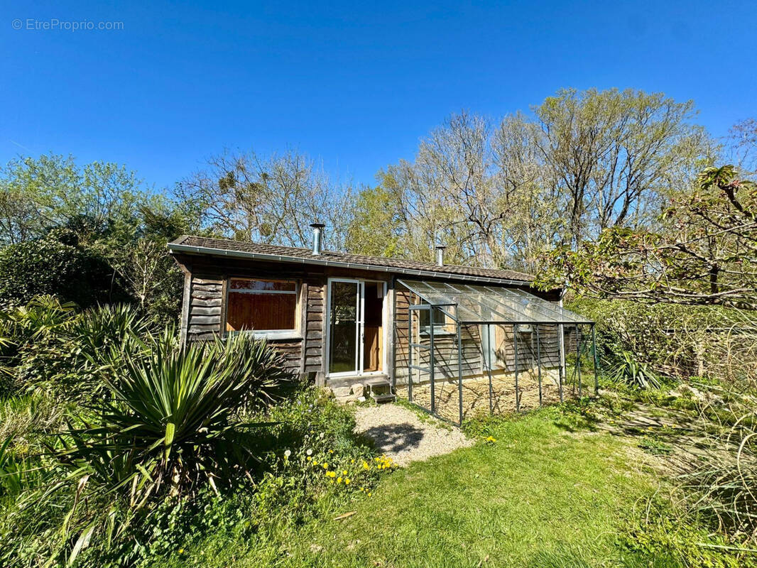 Maison à LE CHATELET-EN-BRIE