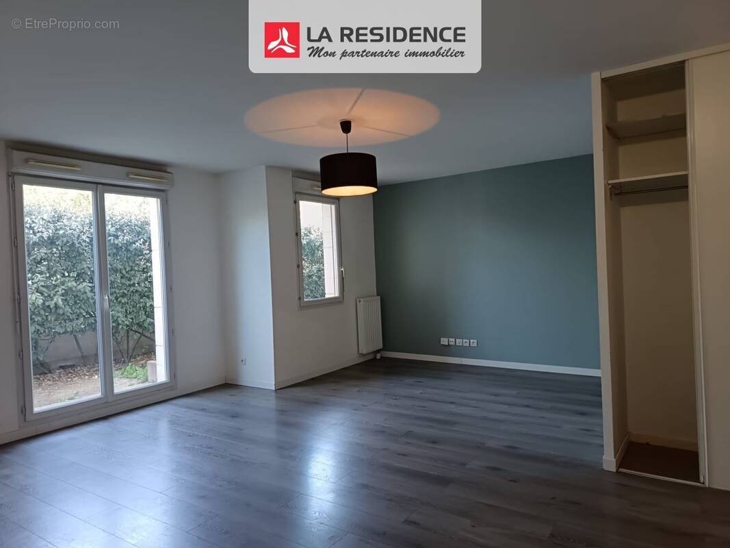 Appartement à MONTIGNY-LE-BRETONNEUX